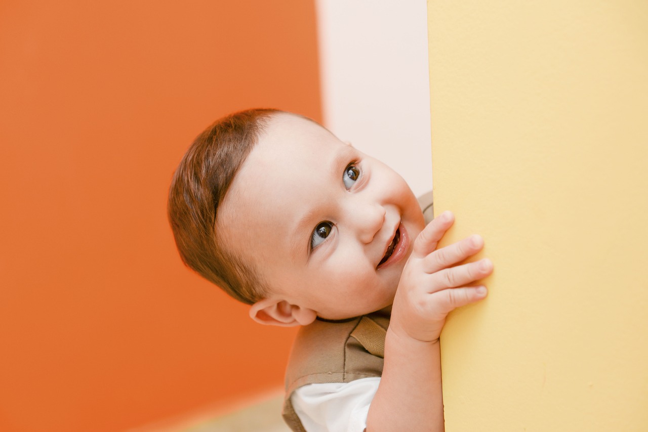 子どもの自然な笑顔を引き出す写真の撮り方は？