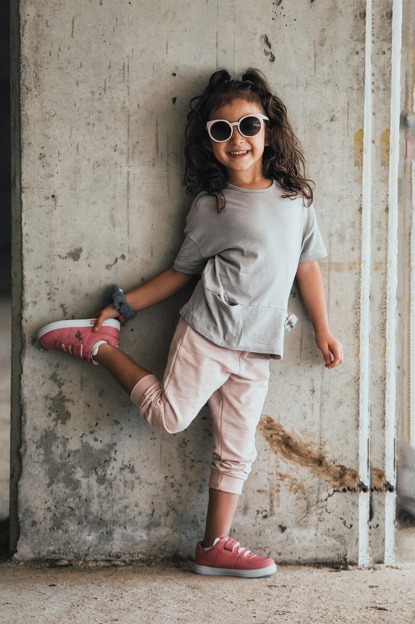 プロカメラマンが教える子供の写真撮影に最適なポーズは？